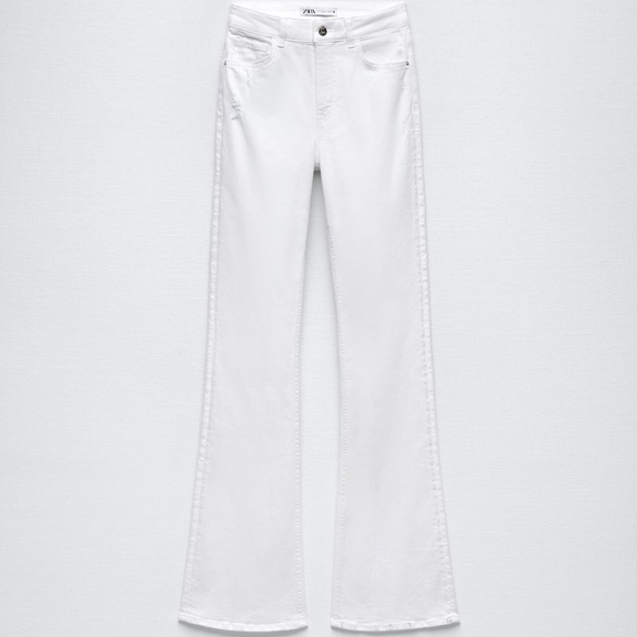 Zara High Rise Flare Jeans - Picture 1 of 1